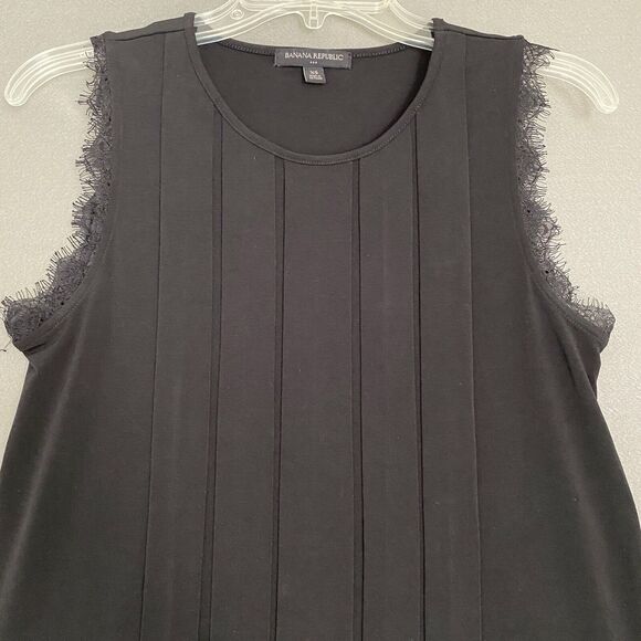 Banana‎ Republic Shirt Womens XS Black Scoop Neck Lace Sleeveless Top Blouse - Picture 2 of 9